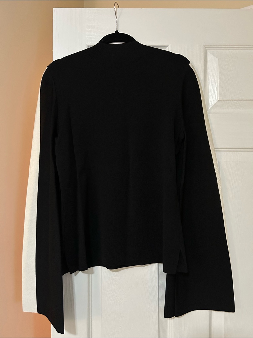INC International Concepts Black Top with White Sleeve Panels